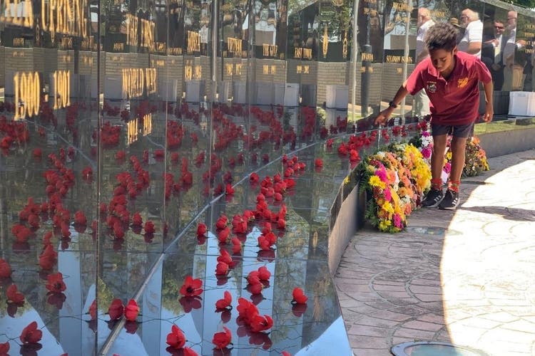 Anzac Day ceremony at ClubMulwala